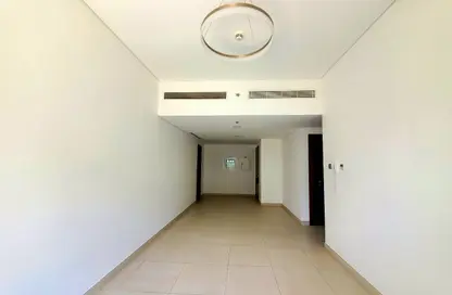 Apartment - 2 Bedrooms - 2 Bathrooms for rent in Al Habbai 4 - Jumeirah Garden City - Al Satwa - Dubai