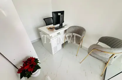 مكتب - استوديو - 1 حمام للايجار في ريم ريزدنسي - الكرامة - دبي