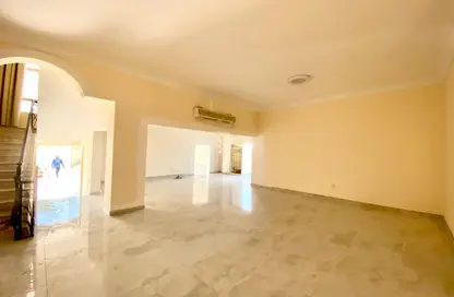 Villa - 5 Bedrooms - 7 Bathrooms for rent in Al Barsha 3 Villas - Al Barsha 3 - Al Barsha - Dubai