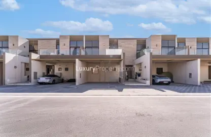 Townhouse - 4 Bedrooms - 4 Bathrooms for rent in Elie Saab VIE Townhouses - District 11 - Mohammed Bin Rashid City - Dubai