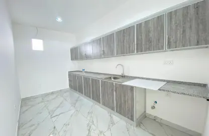 Apartment - 2 Bedrooms - 2 Bathrooms for rent in Al Shawamekh - Abu Dhabi