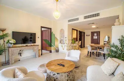 Apartment - 2 Bedrooms - 3 Bathrooms for rent in Yansoon 1 - Yansoon - Old Town - Dubai