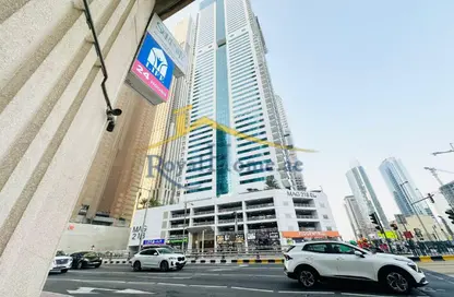 Apartment - 1 Bedroom - 2 Bathrooms for rent in MAG 218 - Dubai Marina - Dubai