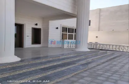فيلا - 7 حمامات للايجار في مدينة محمد بن زايد - أبوظبي