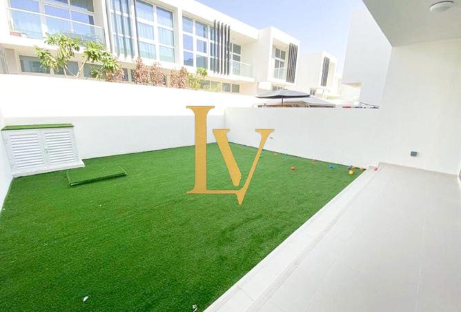 15316000 - Property Image 2