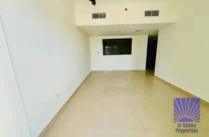 شقة - غرفة نوم - 2 حمامات للايجار في بناية رويال جي في سي - قرية الجميرا سركل - دبي شقة - غرفة نوم - 2 حمامات للايجار في بناية رويال جي في سي - قرية الجميرا سركل - دبي