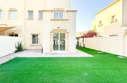 Villa - 2 Bedrooms - 3 Bathrooms for rent in Springs 9 - The Springs - Dubai