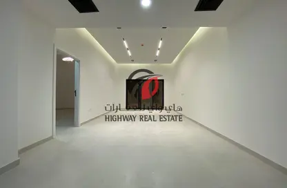 Apartment - 1 Bedroom - 2 Bathrooms for rent in Al Amir Abdullah Building - Al Warsan 4 - Al Warsan - Dubai