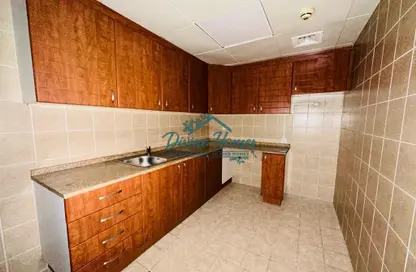 شقة - 2 غرف نوم - 2 حمامات للايجار في V3 - بحيرة اللور - أبراج بحيرة الجميرا - دبي