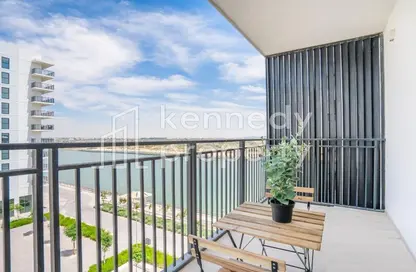 Apartment - 1 Bedroom - 1 Bathroom for rent in Waters Edge - Yas Island - Abu Dhabi