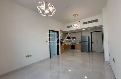 شقة - غرفة نوم - 1 حمام للايجار في سكايز من دانوب - ارجان - دبي