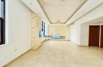 Apartment - 2 Bedrooms - 2 Bathrooms for rent in Silicon Gates 1 - Silicon Gates - Dubai Silicon Oasis - Dubai