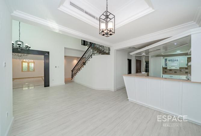 16025205 - Property Image 3