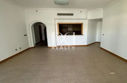 Apartment - 2 Bedrooms - 3 Bathrooms for sale in Al Shahla - Shoreline Apartments - Palm Jumeirah - Dubai