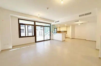 Empty Room image for: Villa - 4 Bedrooms - 4 Bathrooms for sale in Reem Townhouses - Town Square - Dubai, Image 1