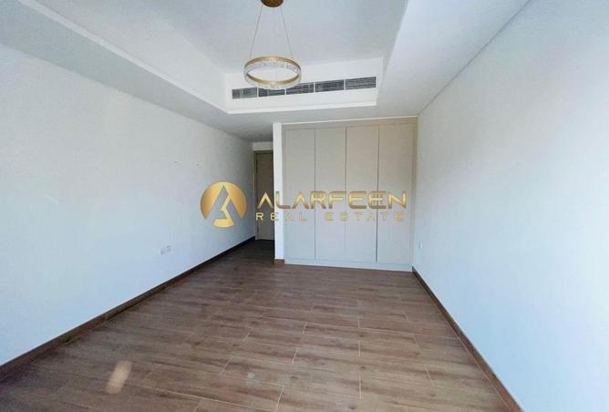 15945217 - صورة العقار 3