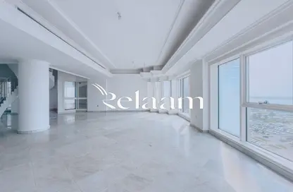 Apartment - 4 Bedrooms - 3 Bathrooms for rent in Al Danah - Abu Dhabi