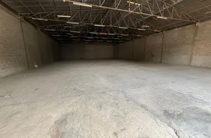 Warehouse - Studio for rent in Al Khabisi - Deira - Dubai