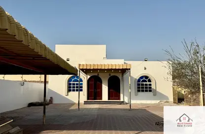 فيلا - 3 غرف نوم - 3 حمامات للايجار في الرفاع - رأس الخيمة