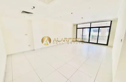Apartment - 3 Bedrooms - 4 Bathrooms for rent in Al Waleed Residence - Jumeirah Village Circle - Dubai Apartment - 3 Bedrooms - 4 Bathrooms for rent in Al Waleed Residence - Jumeirah Village Circle - Dubai