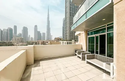 Apartment - 2 Bedrooms - 3 Bathrooms for rent in Burj Views podium - Burj Views - Downtown Dubai - Dubai