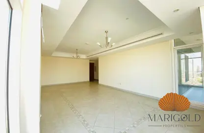 شقة - 2 غرف نوم - 4 حمامات للايجار في برج السيف 2 - (JLT) مجمع U - أبراج بحيرة الجميرا - دبي