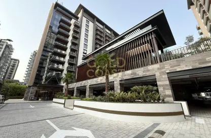 Apartment - 2 Bedrooms - 2 Bathrooms for sale in Kensington Waters A - Kensington Waters - Mohammed Bin Rashid City - Dubai