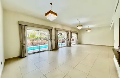 Villa - 5 Bedrooms - 6 Bathrooms for rent in Nad Al Sheba Villas - Nad Al Sheba 3 - Nad Al Sheba - Dubai