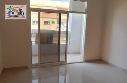 شقة - غرفة نوم - 2 حمامات للايجار في الجرف 3 - الجرف - عجمان وسط المدينة - عجمان