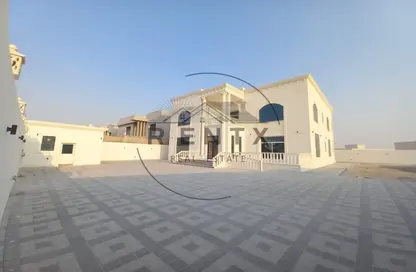 Villa - 6 Bedrooms - 7 Bathrooms for rent in Madinat Al Riyad - Abu Dhabi