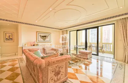Apartment - 2 Bedrooms - 2 Bathrooms for rent in Palazzo Versace - Culture Village - Dubai