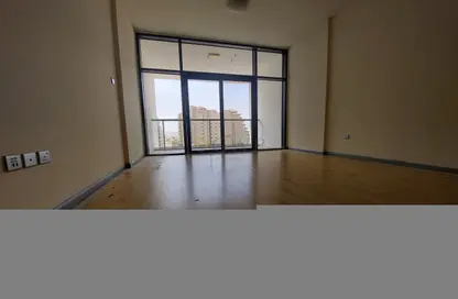 Apartment - Studio - 1 Bathroom for rent in Binghatti Apartments - Dubai Silicon Oasis - Dubai