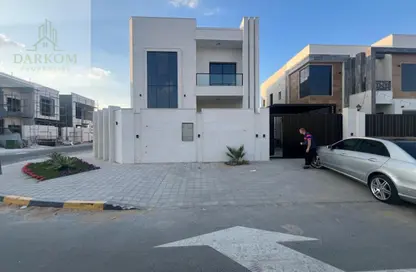 فيلا - 5 غرف نوم - 7 حمامات للايجار في الزاهية جاردنز - الزاهية - عجمان