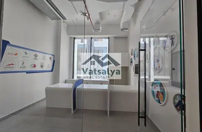 Shop - Studio for rent in Midtown Central Majan - Majan - Dubai Land - Dubai