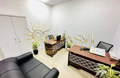 مكتب - استوديو - 1 حمام للايجار في القصيص 2 - منطقة القصيص السكنية - القصيص - دبي