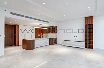 Apartment - 2 Bedrooms - 3 Bathrooms for sale in Ellington Beach House - Palm Jumeirah - Dubai