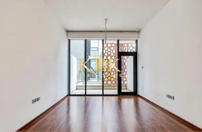 شقة - 1 حمام للايجار في مسكن ناشيونال بوندس - منطقة 15 - قرية جميرا الدائرية - دبي