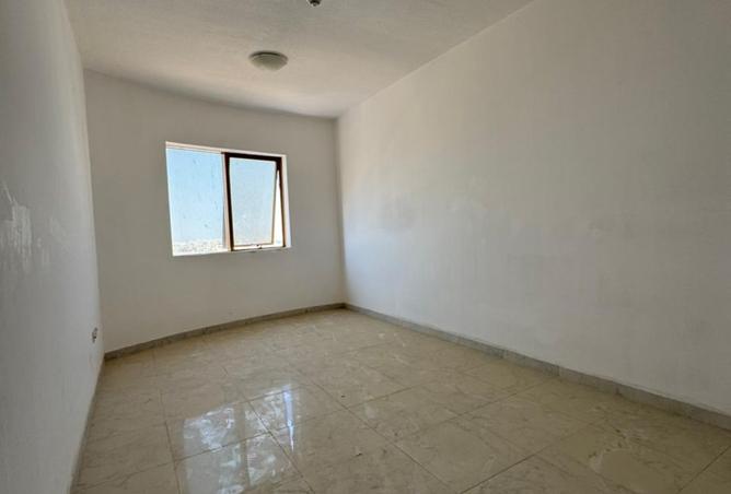 15896000 - Property Image 3