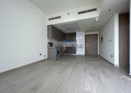 صورةغرفة فارغة لـ: شقة - 1 غرفة نوم - 1 حمام للبيع في عزيزي ريفيرا - ميدان واحد - ميدان - دبي, صورة 1