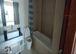 صورةحمام لـ: شقة - 1 غرفة نوم - 2 حمامات للكراء في أبراج عجمان وان - الصوان - عجمان, صورة 1
