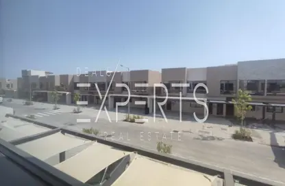 Townhouse - 3 Bedrooms - 4 Bathrooms for rent in Aldhay at Bloom Gardens - Bloom Gardens - Al Salam Street - Abu Dhabi