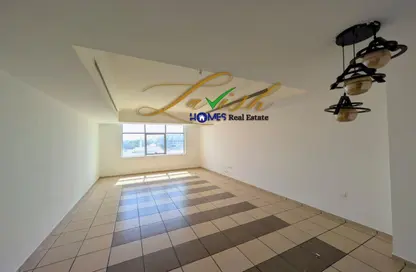 Apartment - 3 Bedrooms - 5 Bathrooms for rent in Central District - Al Ain