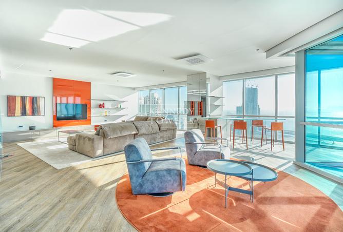 Iconic Views | Penthouse Apartment | Huge Layout - ref kennedytowers-1948613 | Property Finder