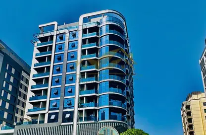 Whole Building - 2 Bedrooms - 3 Bathrooms for rent in Al Satwa - Dubai