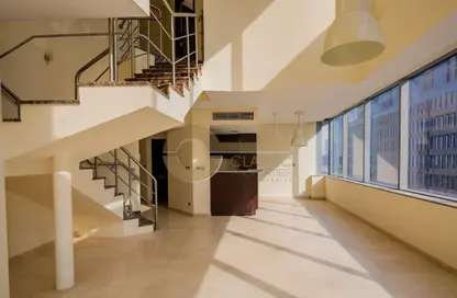 Apartment - 3 Bedrooms - 4 Bathrooms for sale in Sky Gardens - DIFC - Dubai