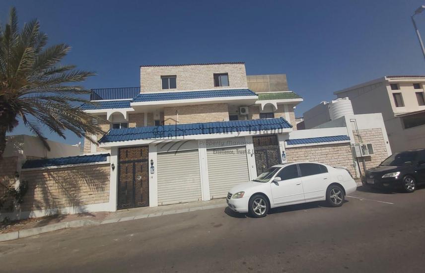 Villa for Rent in Al Khaleej Al Arabi Street 5 BR VILLA GOOD PRICE
