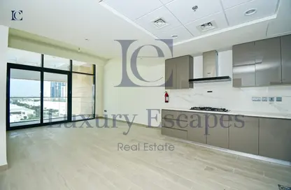 Kitchen image for: Apartment - 3 Bedrooms - 4 Bathrooms for rent in Azizi Riviera 23 - Meydan One - Meydan - Dubai, Image 1