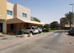 Villa - 2 bedrooms - 3 bathrooms for rent in Contemporary Style - Al Reef Villas - Al Reef - Abu Dhabi