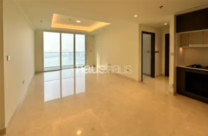 Apartment - 1 Bedroom - 1 Bathroom for sale in Palace Beach Residence - EMAAR Beachfront - Dubai Harbour - Dubai