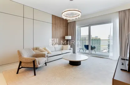Apartment - 1 Bedroom - 1 Bathroom for sale in Grand Bleu Tower 2 - EMAAR Beachfront - Dubai Harbour - Dubai
